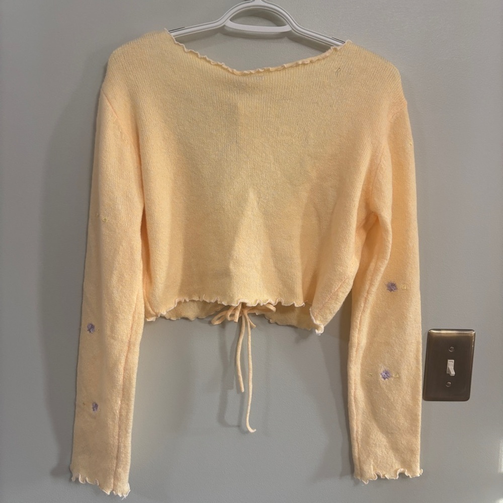 Lush Yellow and Purple Floral Knit embroidered tie front Cardigan medium - Picture 7 of 8